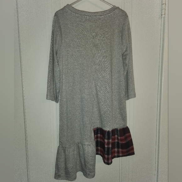 HAYDEN GIRLS Perfectly Balanced Plaid tshirt dress Sz Small NWT - Picture 10 of 12